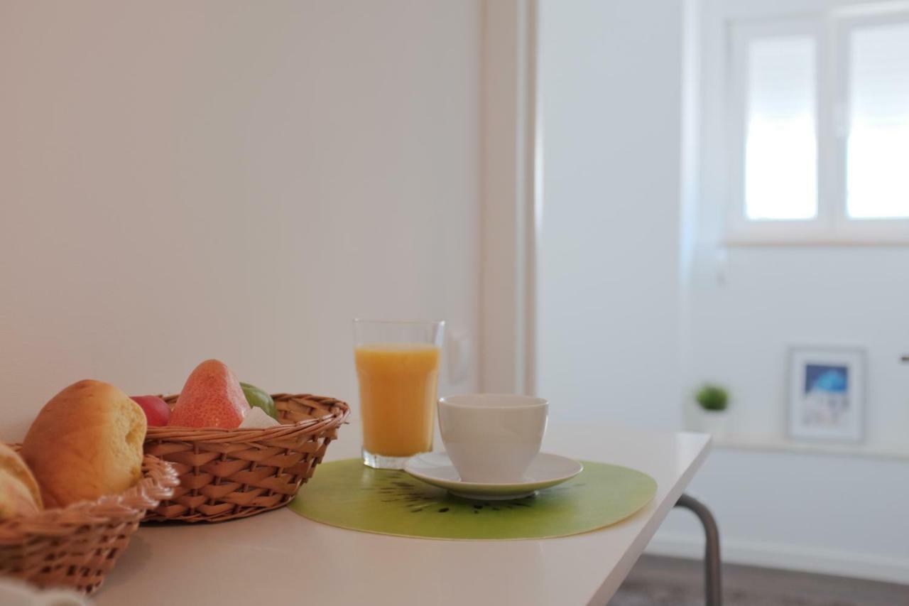 Like-Home-T1 Apt-Campo De Ourique Lisboa Ngoại thất bức ảnh